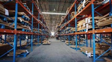 工廠店考察記 與妻子攜手定制理想家，零配件銷售見(jiàn)聞